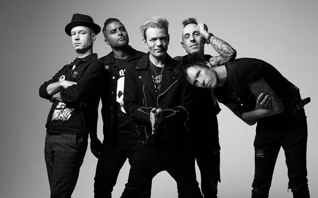Sum 41 Debut New Song 'Landmines' After Frontman Deryck Whibley's Health Scare