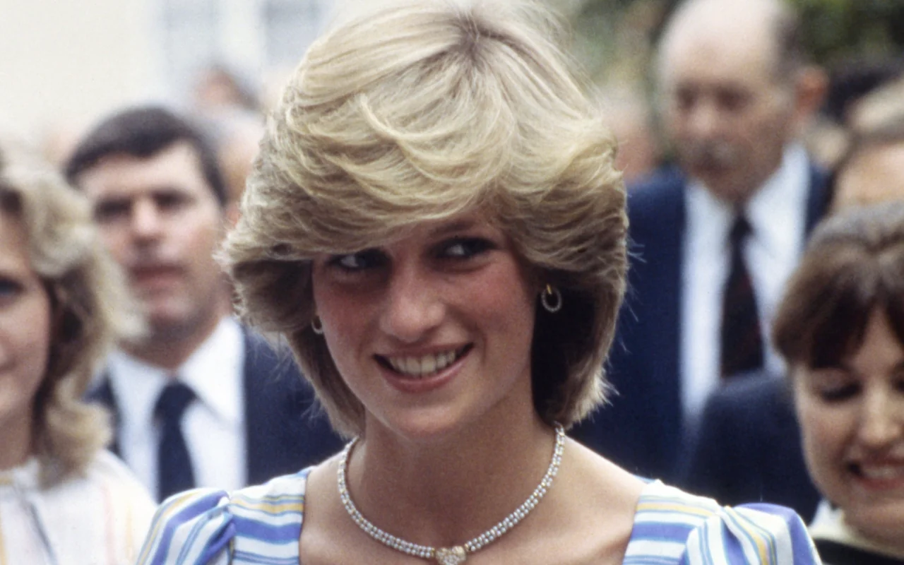 Princess Diana's Childhood Home Put Up for Rent by Her Brother