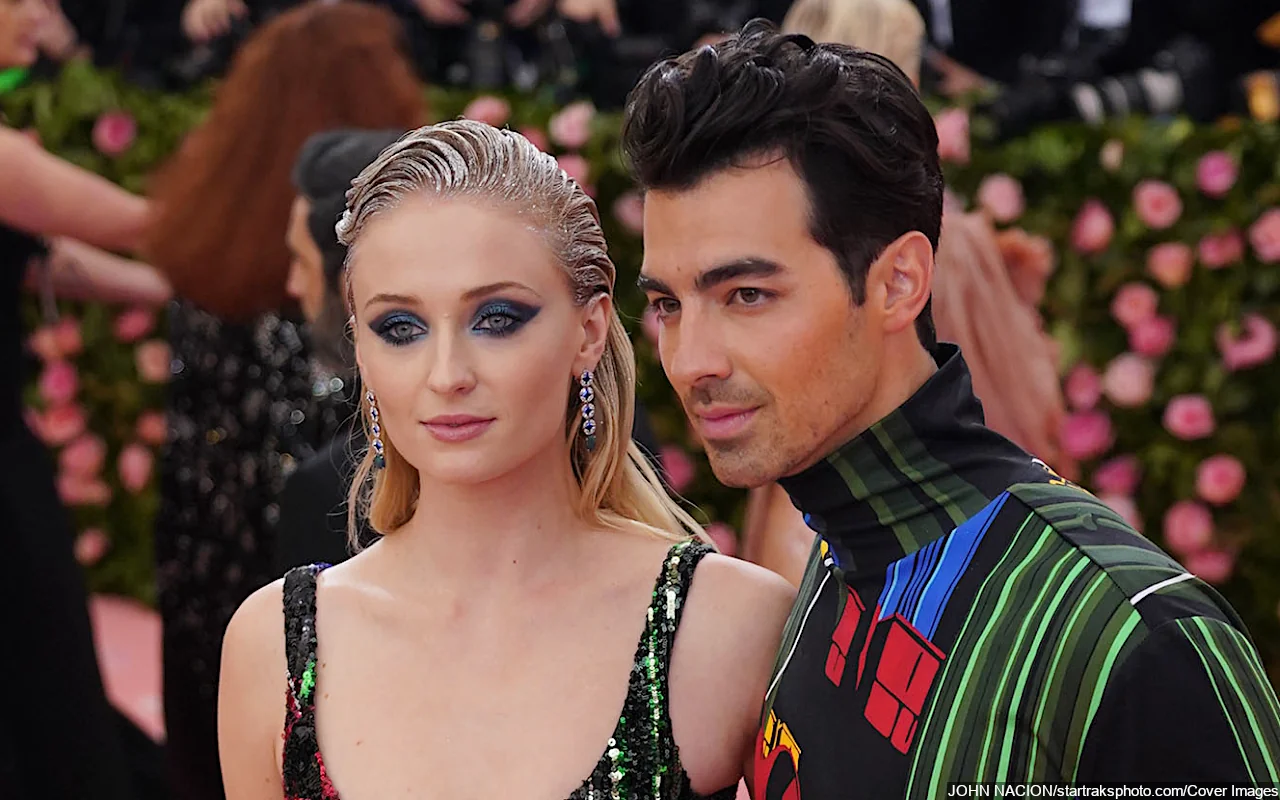 Joe Jonas 'Doesn't Want to Put Up a Fight' Amid Divorce Battle With Sophie Turner