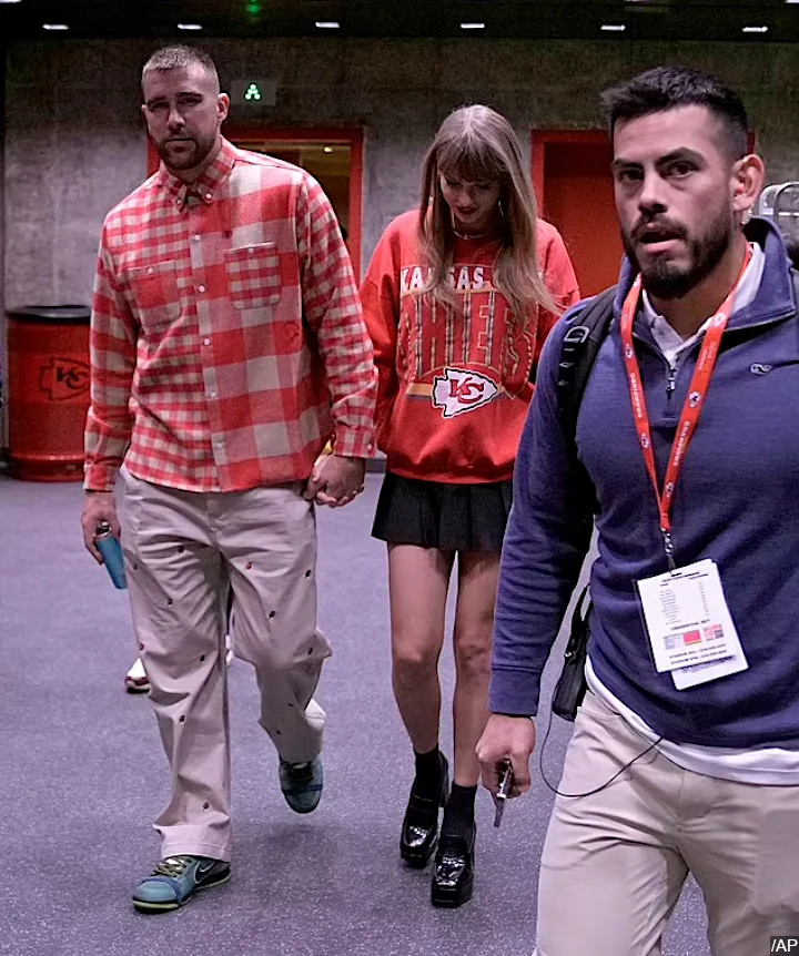 Taylor Swift and Travis Kelce Leaving Arrowhead Stadium