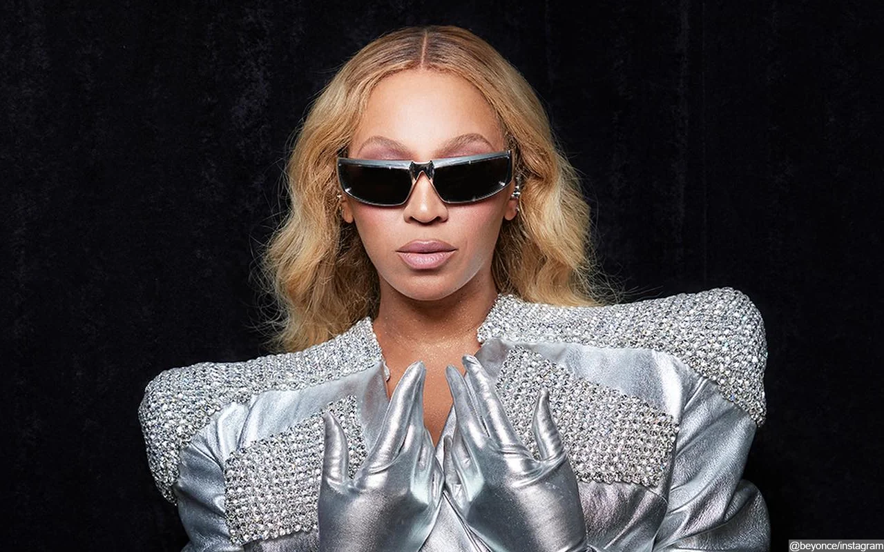 Beyonce Surprises Beyhive With Rare Video Talking to Fans About Her New Perfume