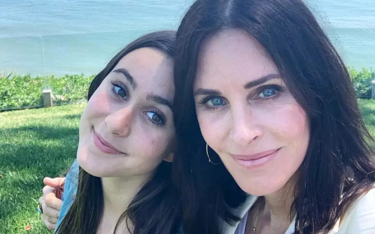 Courteney Cox's Daughter Furious at Her for Throwing Away her 90s Outfits