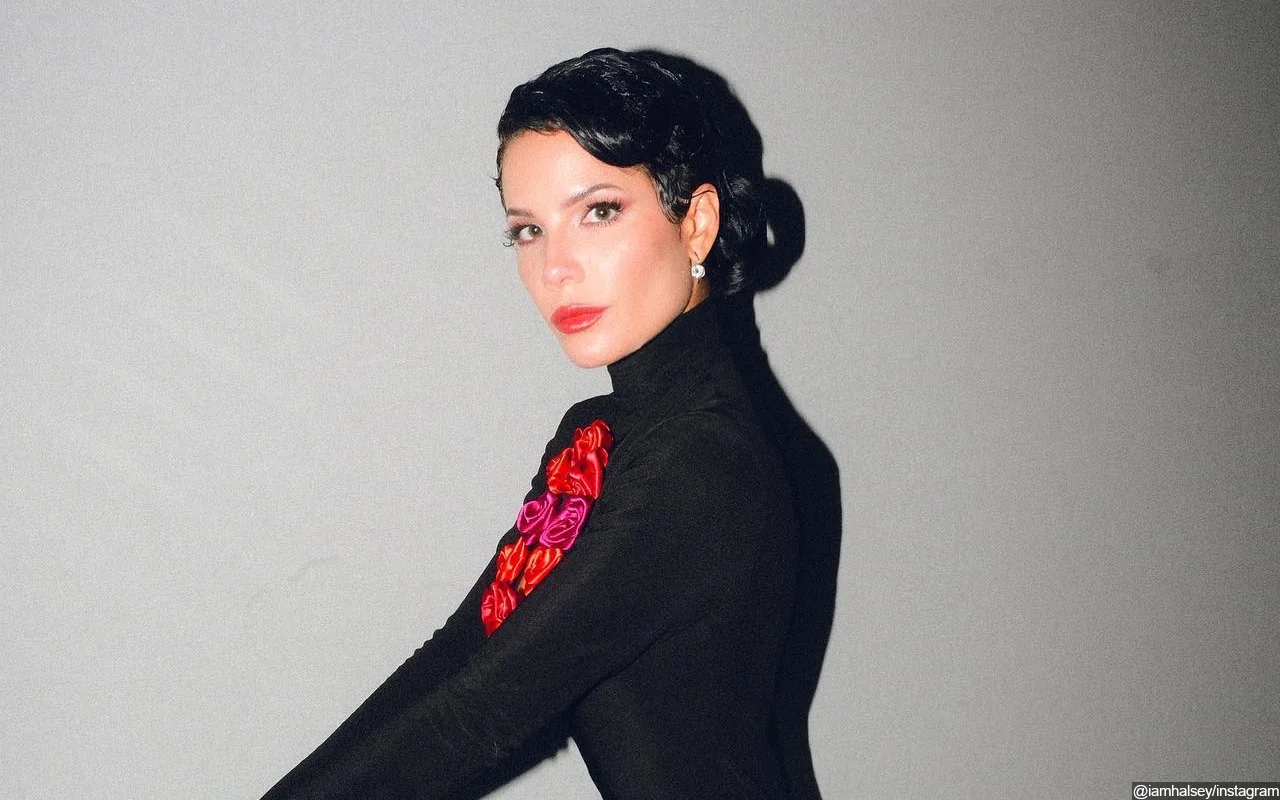 Halsey Explains Her 'Cowardice' for Being Silent on Palestine-Israel Conflict