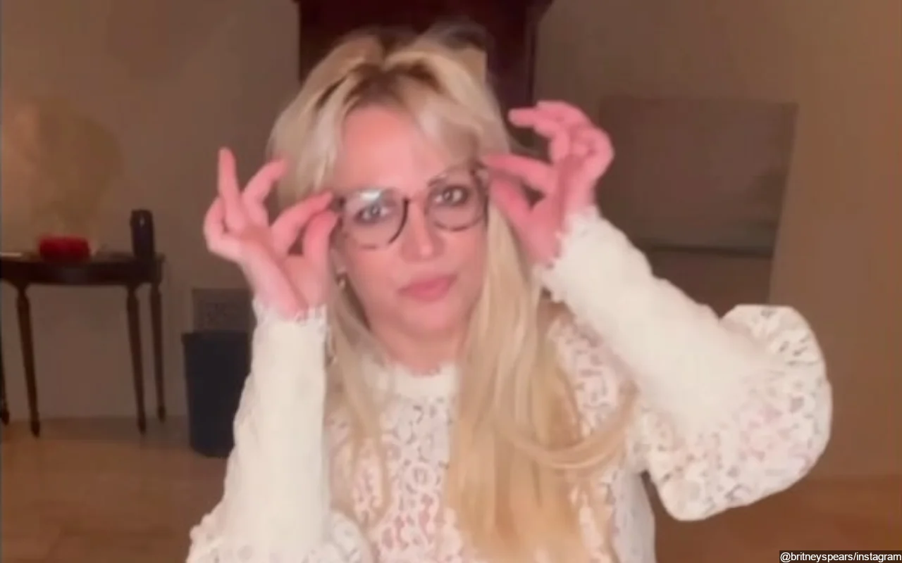 Britney Spears Gets Flirty With New Manager Benjamin Mallin in Instagram Video