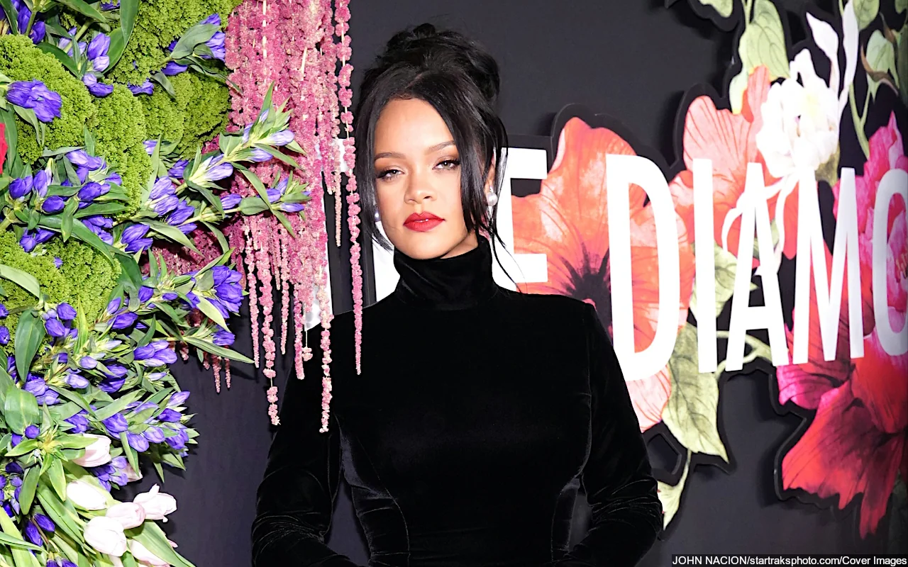 Fans Approve of Rihanna's New Wax Figure In Hong Kong