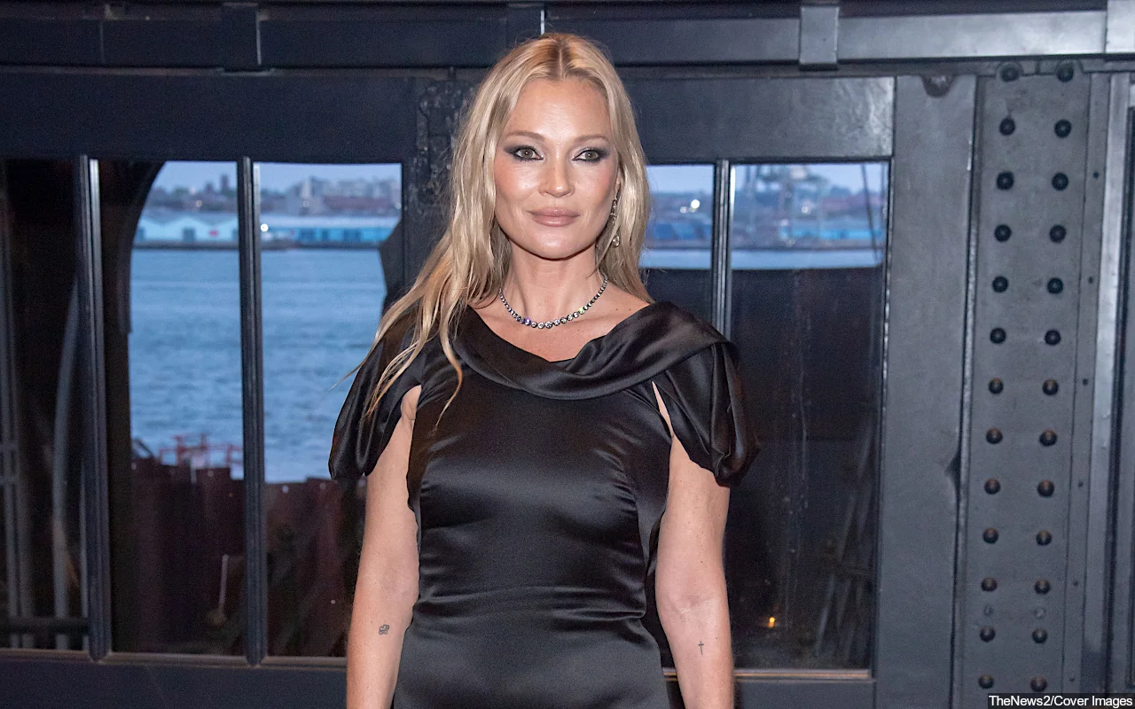 Kate Moss Stresses on Importance of 'Rituals' Rather Than 'New Resolutions' for New Year