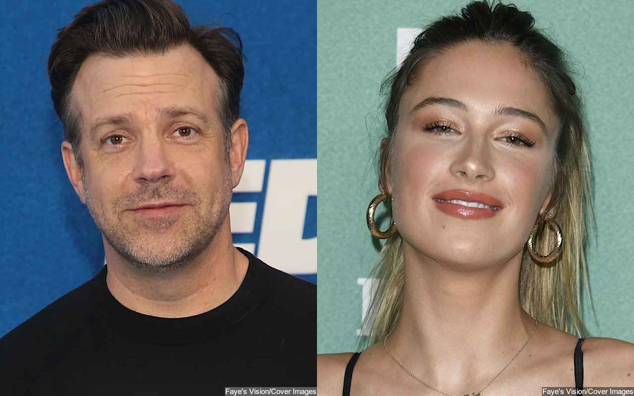 New Couple Alert? Jason Sudeikis Packing on PDAs With Actress Elsie Hewitt 