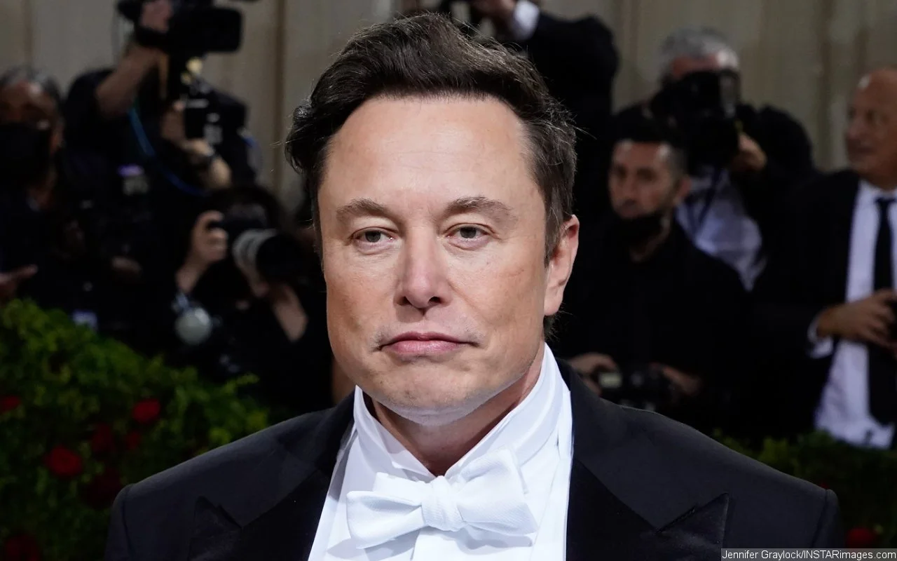 Elon Musk Claims 'Promising' Results After Successfully Implanting Brain Chip in Human