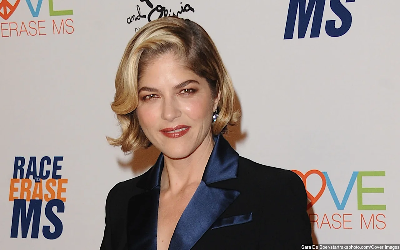 Selma Blair 'Hung Up' on Disability Advocate Trying to Confront Her Over Islamophobic Remark