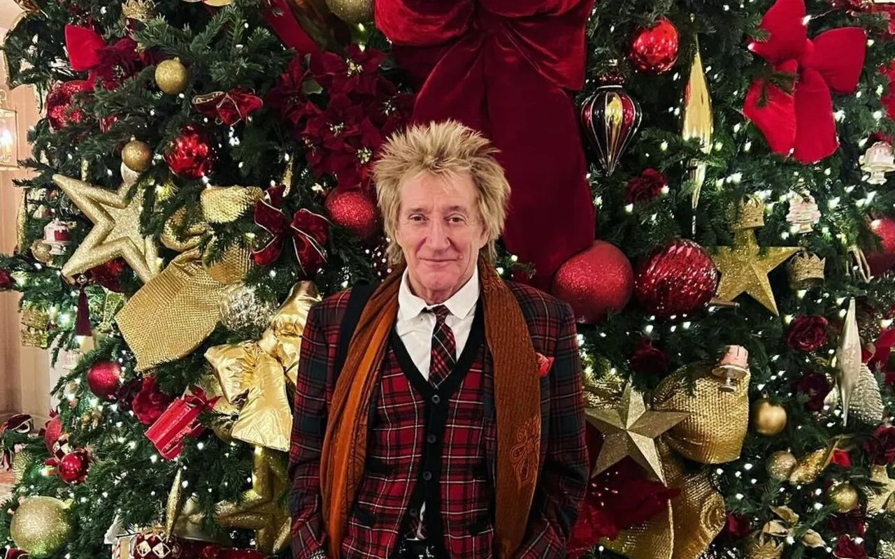 Rod Stewart Has Sold Rights to His Music and Likeness for Nearly $100 Million
