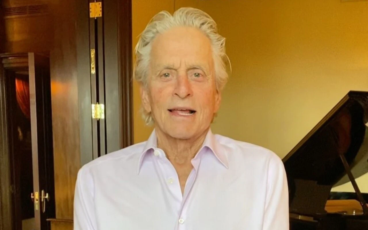 Michael Douglas Shocked to Discover He's Related to Scarlett Johansson on 'Finding Your Roots'