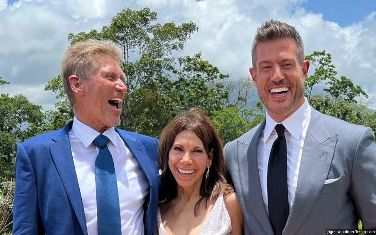 'Golden Bachelor' Host Jesse Palmer Shows Support to Gerry Turner and Theresa Nist Following Divorce