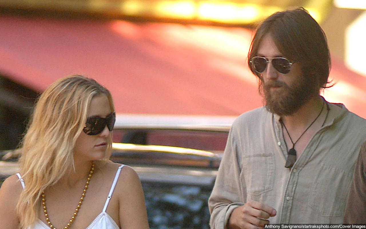Kate Hudson Defends Past Marriage to Chris Robinson Despite Their 13-Year Age Gap