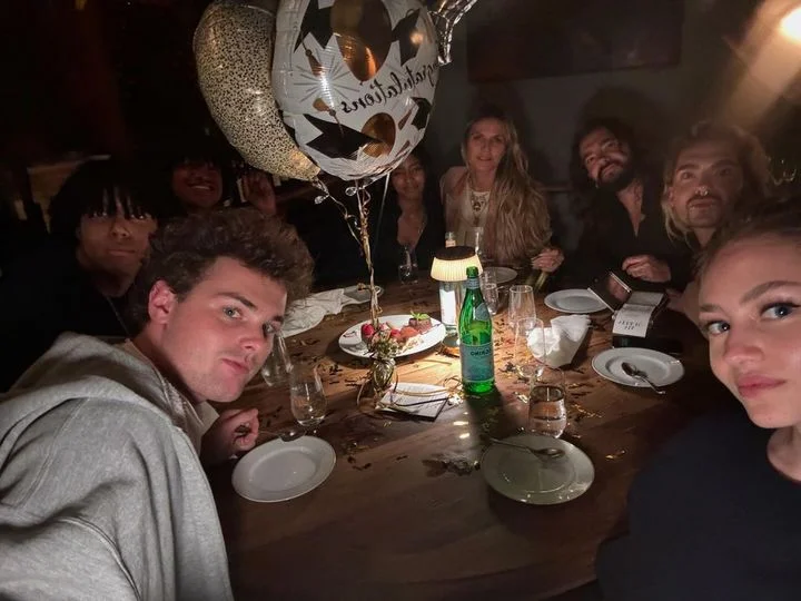 Heidi Klum and her kids celebrate enjoy celebratory dinner