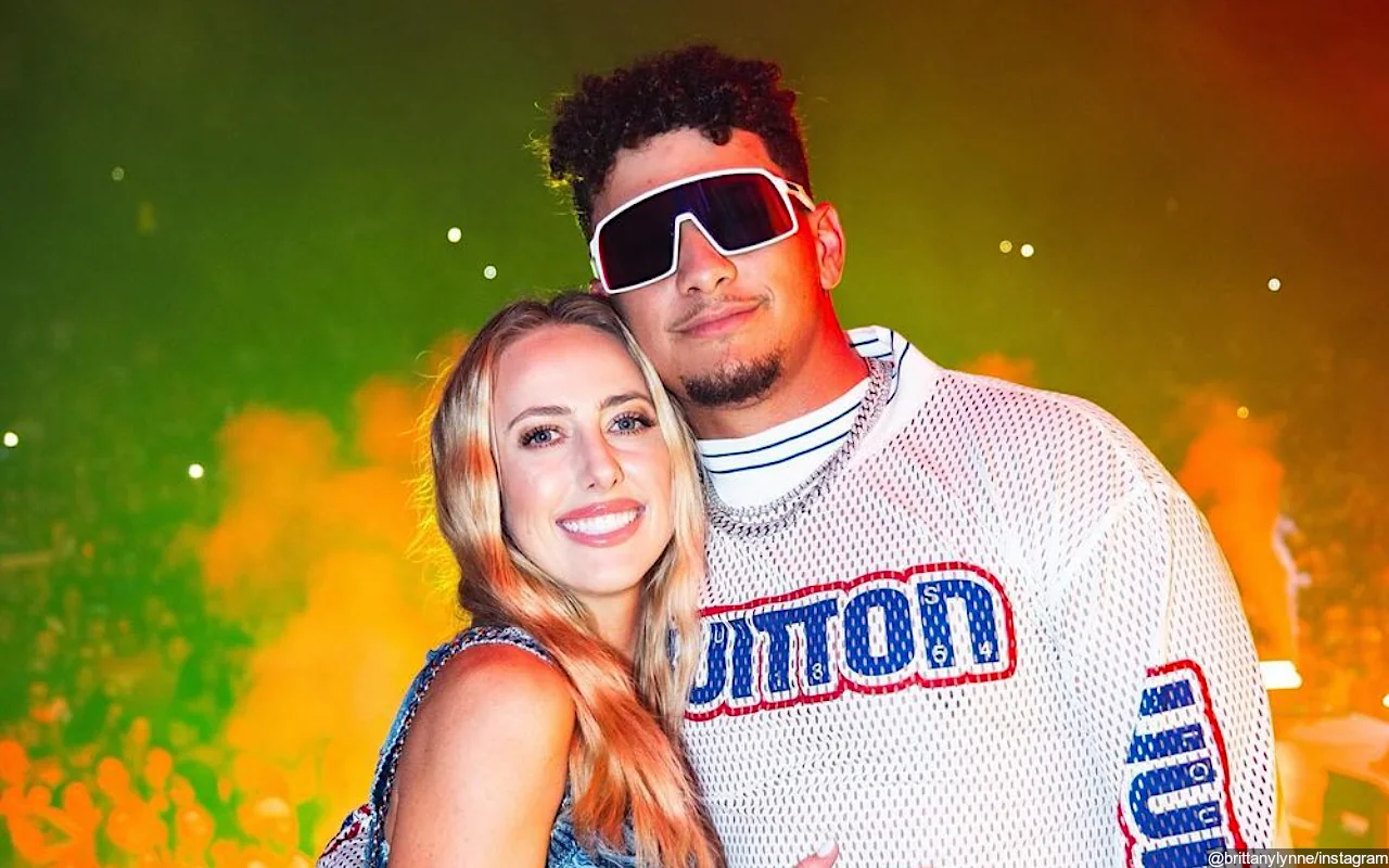 Brittany Mahomes Celebrates Husband Patrick's Third Super Bowl Victory After Ring Ceremony