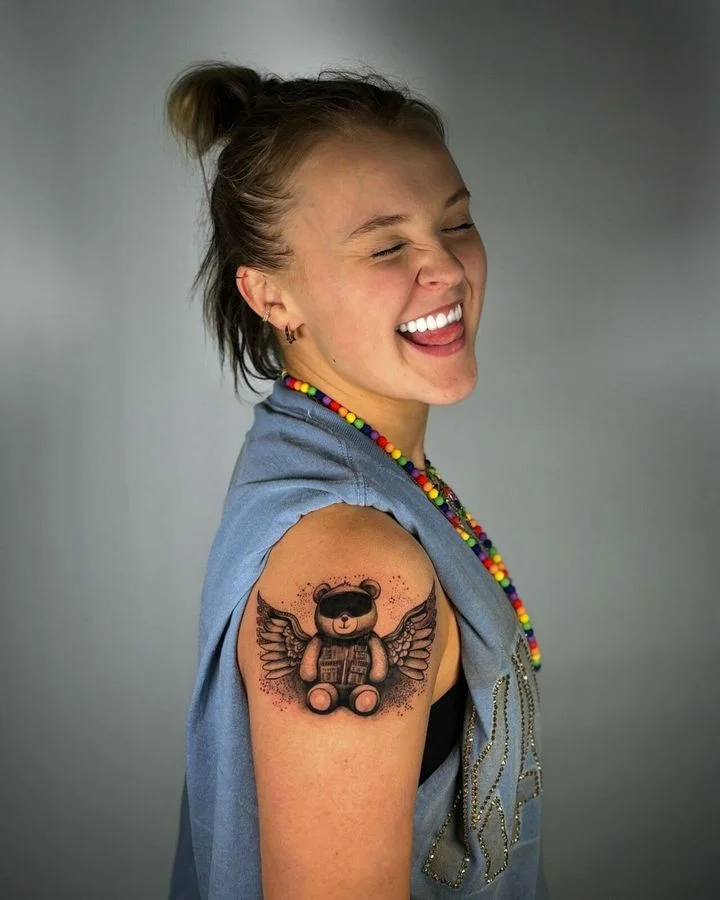 Jojo Siwa unveils her new tattoo