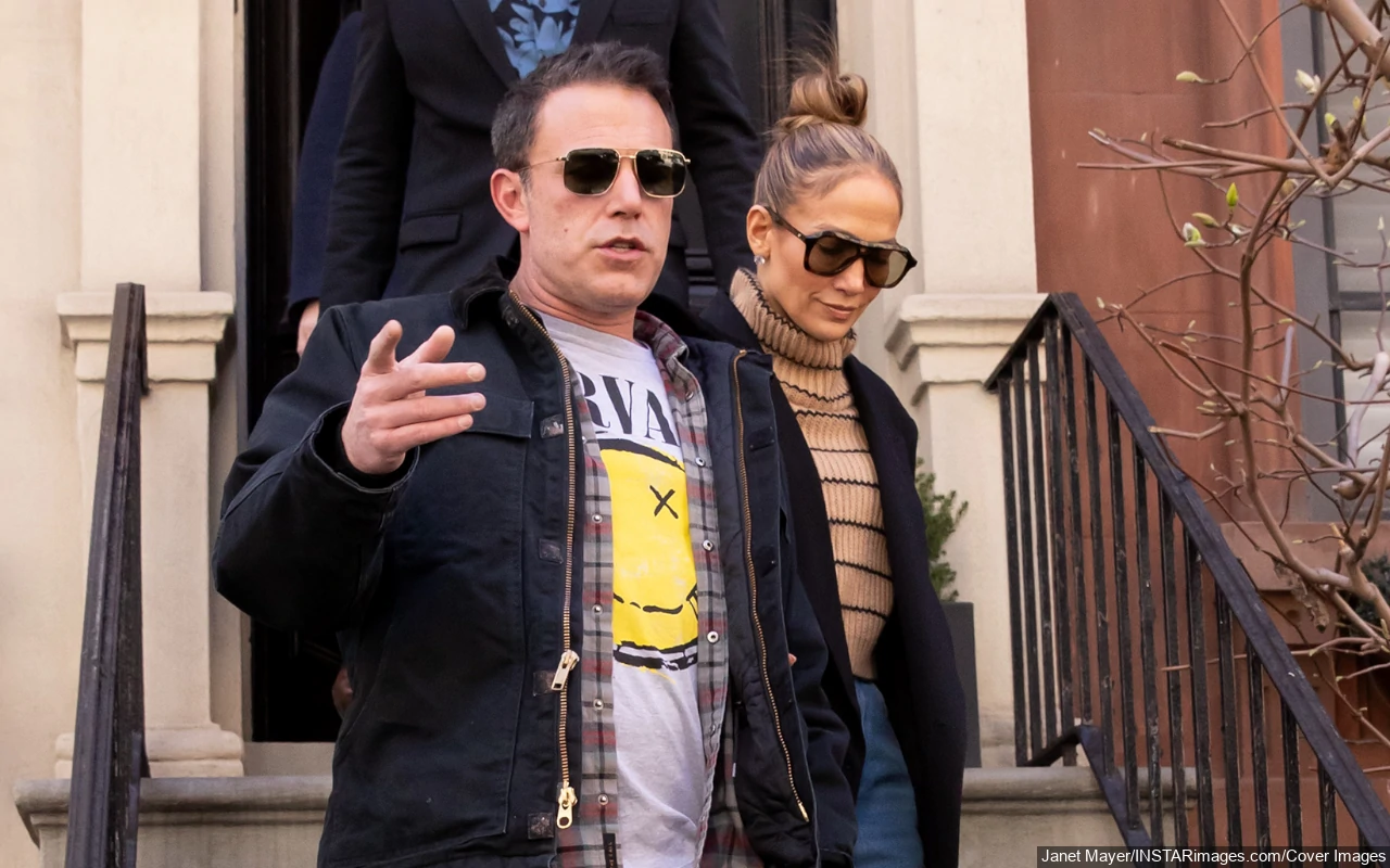 Ben Affleck Remains 'Protective' of Jennifer Lopez Despite Being Apart for Months