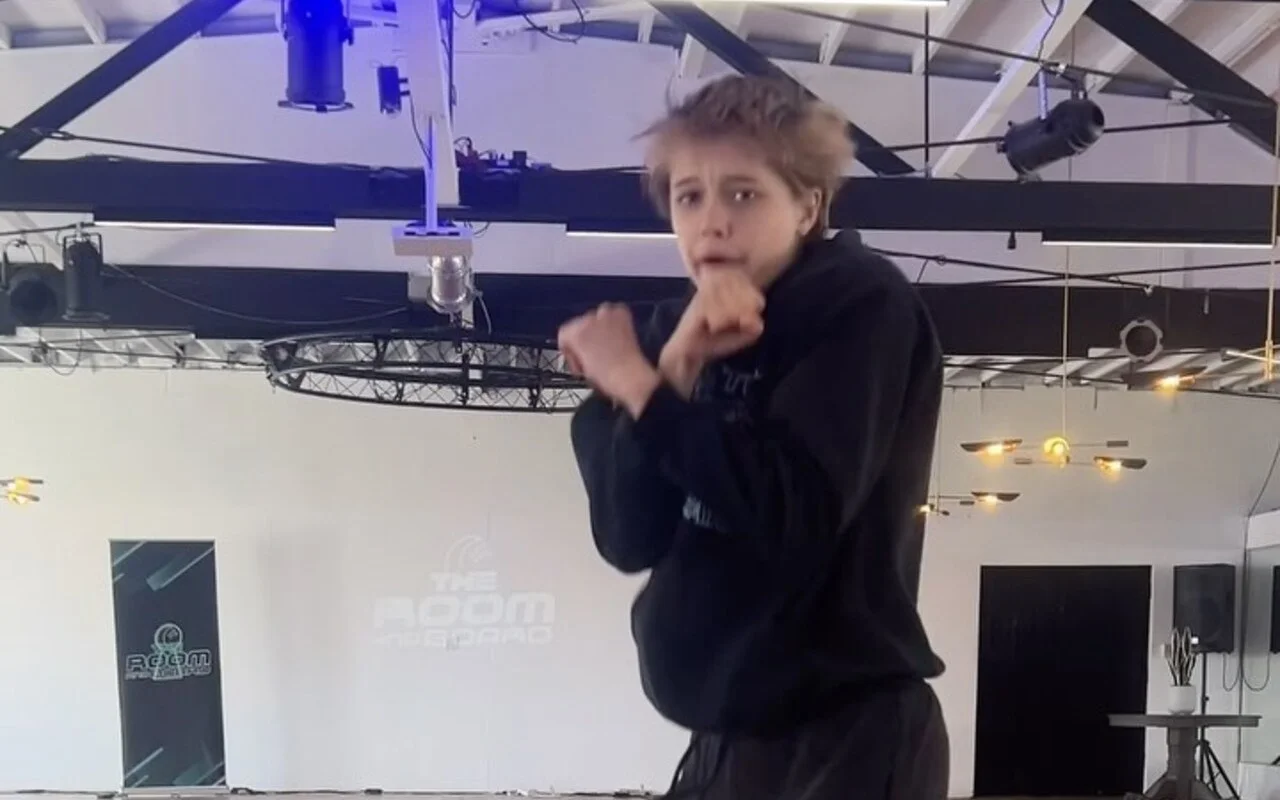 Angelina Jolie and Brad Pitt's Daughter Shiloh Shows Impressive Moves in New Dance Video
