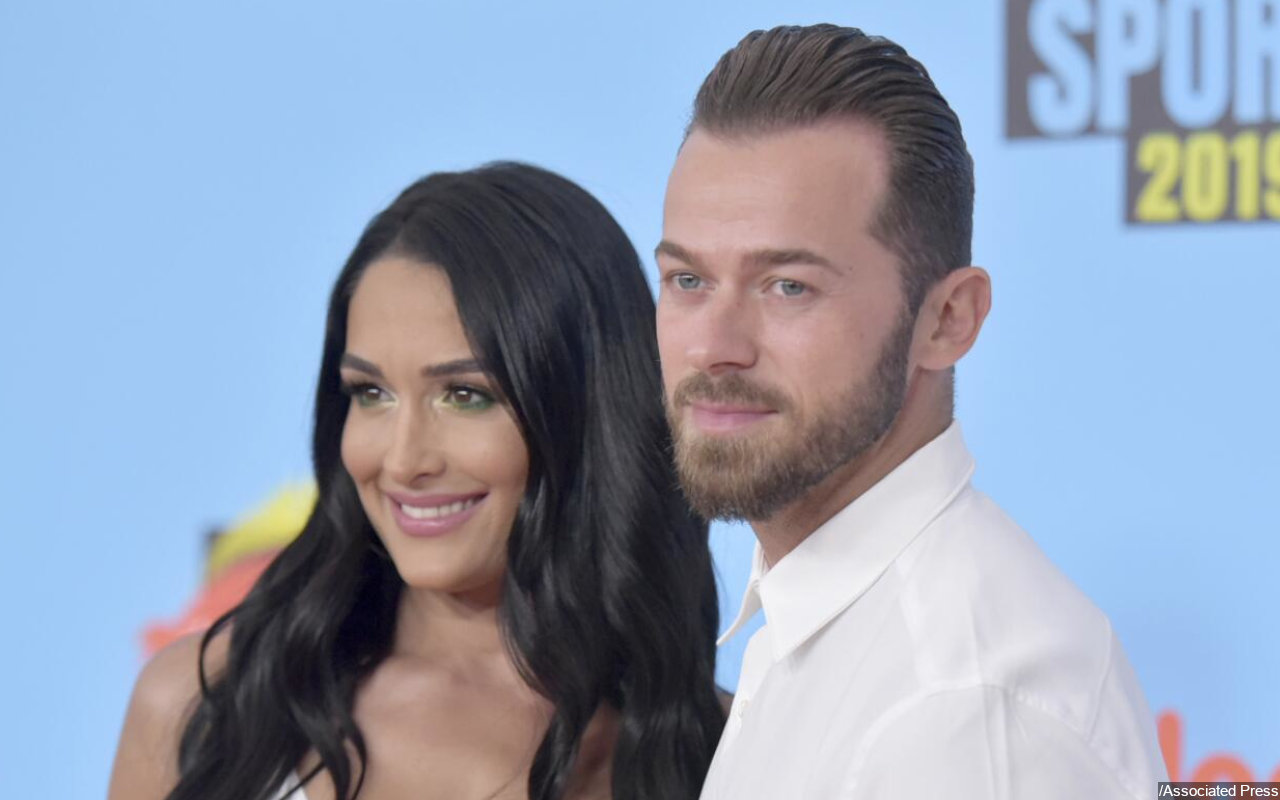 Nikki Garcia and Artem Chigvintsev