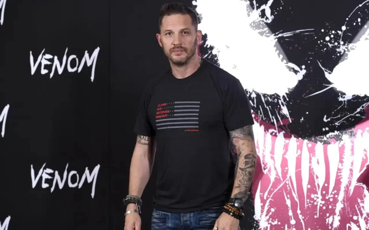 Tom Hardy Offered to Pay Crew's Wages on New Show Amidst Company's Bankruptcy
