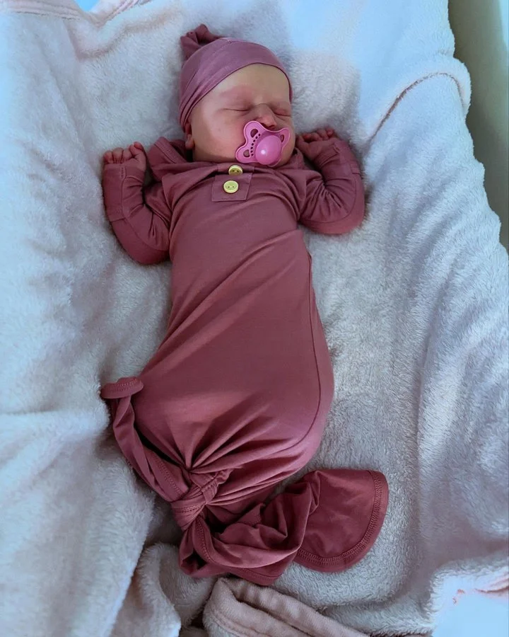 Madison Brush debuts newborn baby