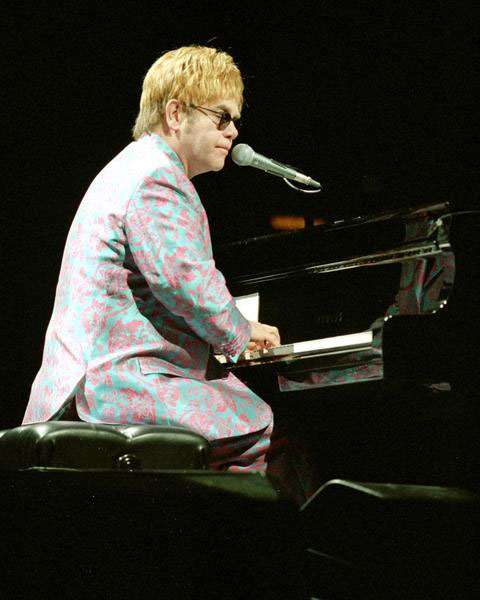 Elton John<br>