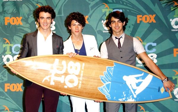 Jonas Brothers<br>2008 Teen Choice - Press Room
