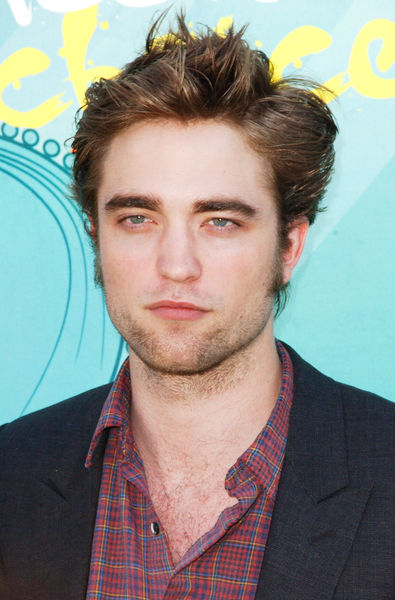 Robert Pattinson<br>2009 Teen Choice Awards - Arrivals
