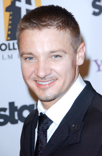 Jeremy Renner<br>13th Annual Hollywood Awards Gala - Arrivals