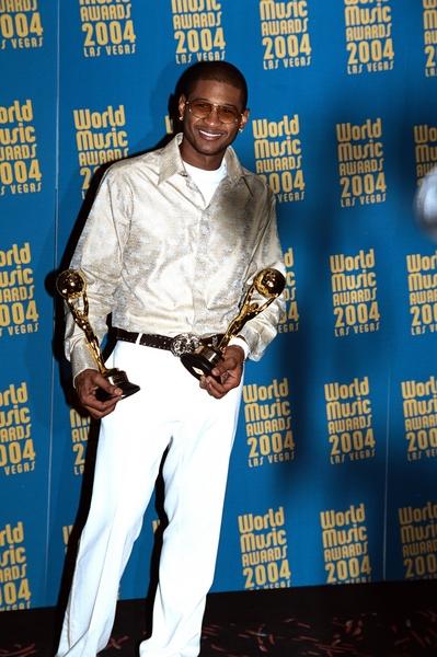 Usher<br>2004 World Music Awards - Arrivals