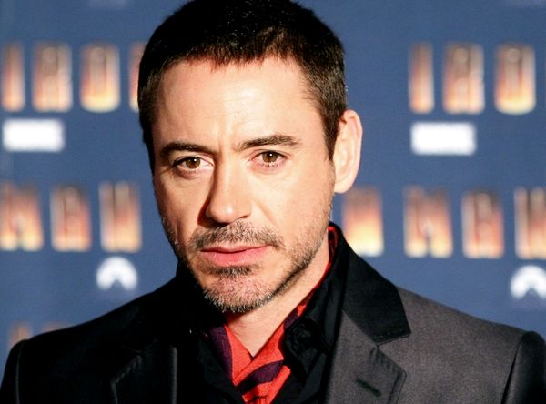 Robert Downey Jr.<br>