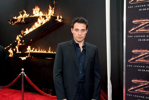 Rufus Sewell<br>The Legend of Zorro Los Angeles Premiere - Red Carpet