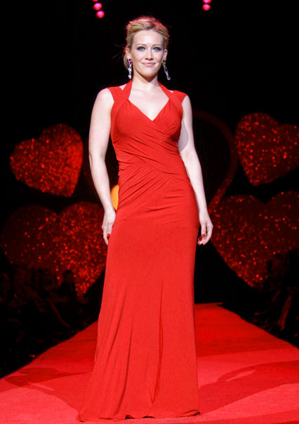 Hilary Duff<br>Mercedes-Benz Fashion Week Fall 2009 - Heart Truth's Red Dress Collection Fashion Show - Runway