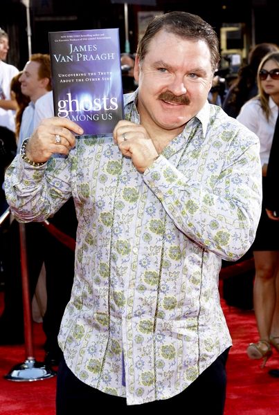 James Van Praagh<br>