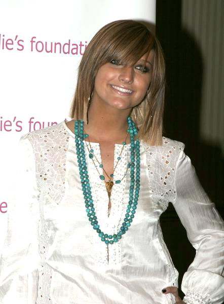 Ashlee Simpson<br>The Event To Prevent A Benefit for the Candie's Foundation For the Prevention of Teenage Pregnancy