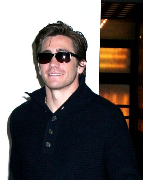 Jake Gyllenhaal<br>Celebrities Visit Talk Shows in New York - 02-27-07