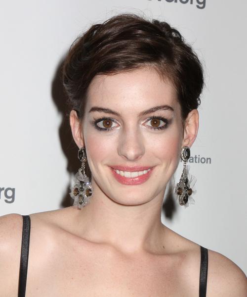 Anne Hathaway<br>The Christopher and Dana Reeve Foundation - A Magical Evening - Red Carpet