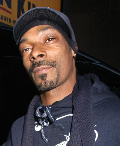 Snoop Dogg<br>Celebrity Arrivals at MTV's TRL on February 25, 2008