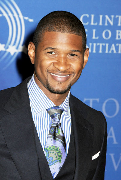 Usher<br>2009 Clinton Global Initiative - Day 2 - 