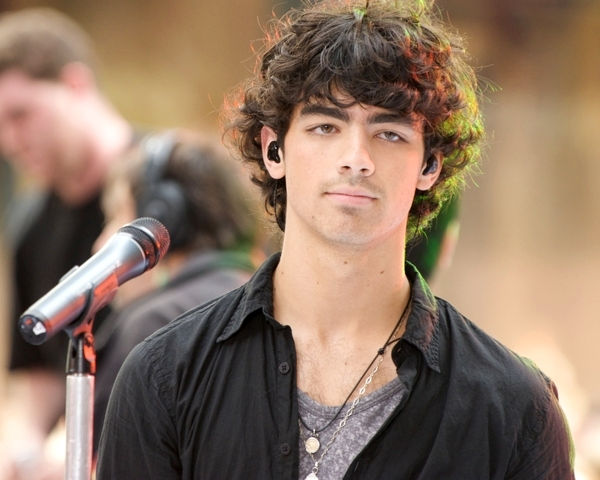 Joe Jonas, Jonas Brothers<br>Jonas Brothers in Concert on NBC's 