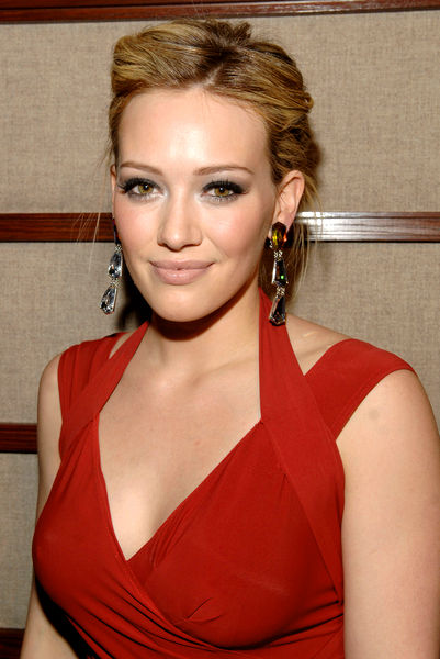 Hilary Duff<br>Mercedes-Benz Fashion Week Fall 2009 - Heart Truth's Red Dress Collection Fashion Show