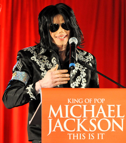 Michael Jackson<br>King of Pop Michael Jackson 