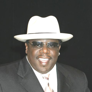 Cedric the Entertainer in 35th Annual Songwriters Hall of Fame Awards