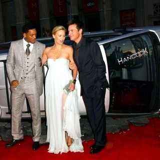 Charlize Theron, Will Smith, Jason Bateman in "Hancock" Premiere - Arrivals