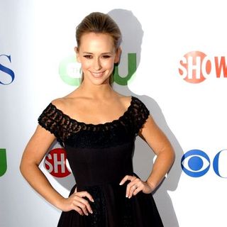 Jennifer Love Hewitt; in 2008 CBS/CW/Showtime Summer TCA Party - Arrivals