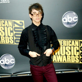 Christian Siriano; in 2008 American Music Awards - Arrivals