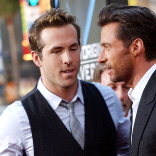 Ryan Reynolds, Hugh Jackman in "X-Men Origins: Wolverine" Los Angeles Premiere - Arrivals
