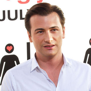 Robert Luketic; in "The Ugly Truth" Los Angeles Premiere - Arrivals