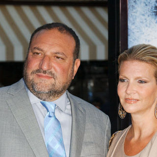 Joel Silver;Karyn Fields; in "Whiteout" Los Angeles Premiere - Arrivals
