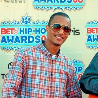 T.I.; in 2008 BET Hip Hop Awards - Arrivals